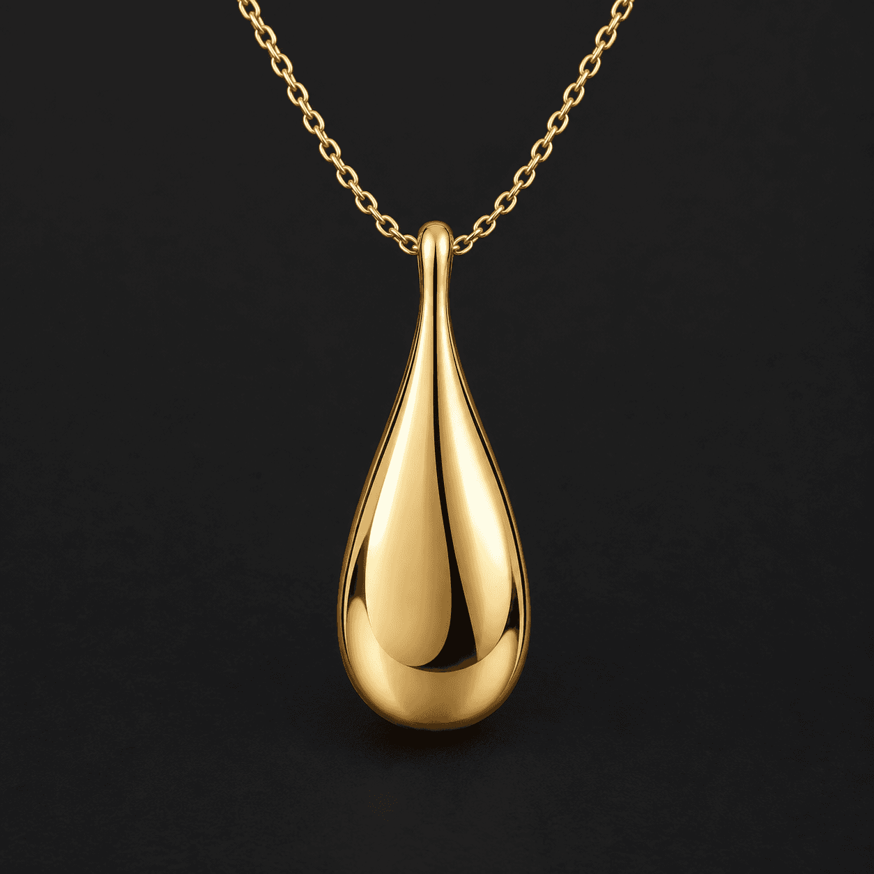 Aurelia Gold Teardrop in 18k Yellow Gold product preview